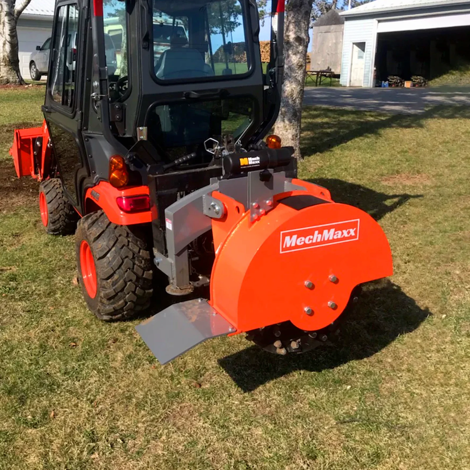 3-Point PTO Stump Grinder with 34 Carbide Teeth (PTO Shaft Included with Slip Clutch),  for 15-45HP Tractor,  SG24 - Image 4