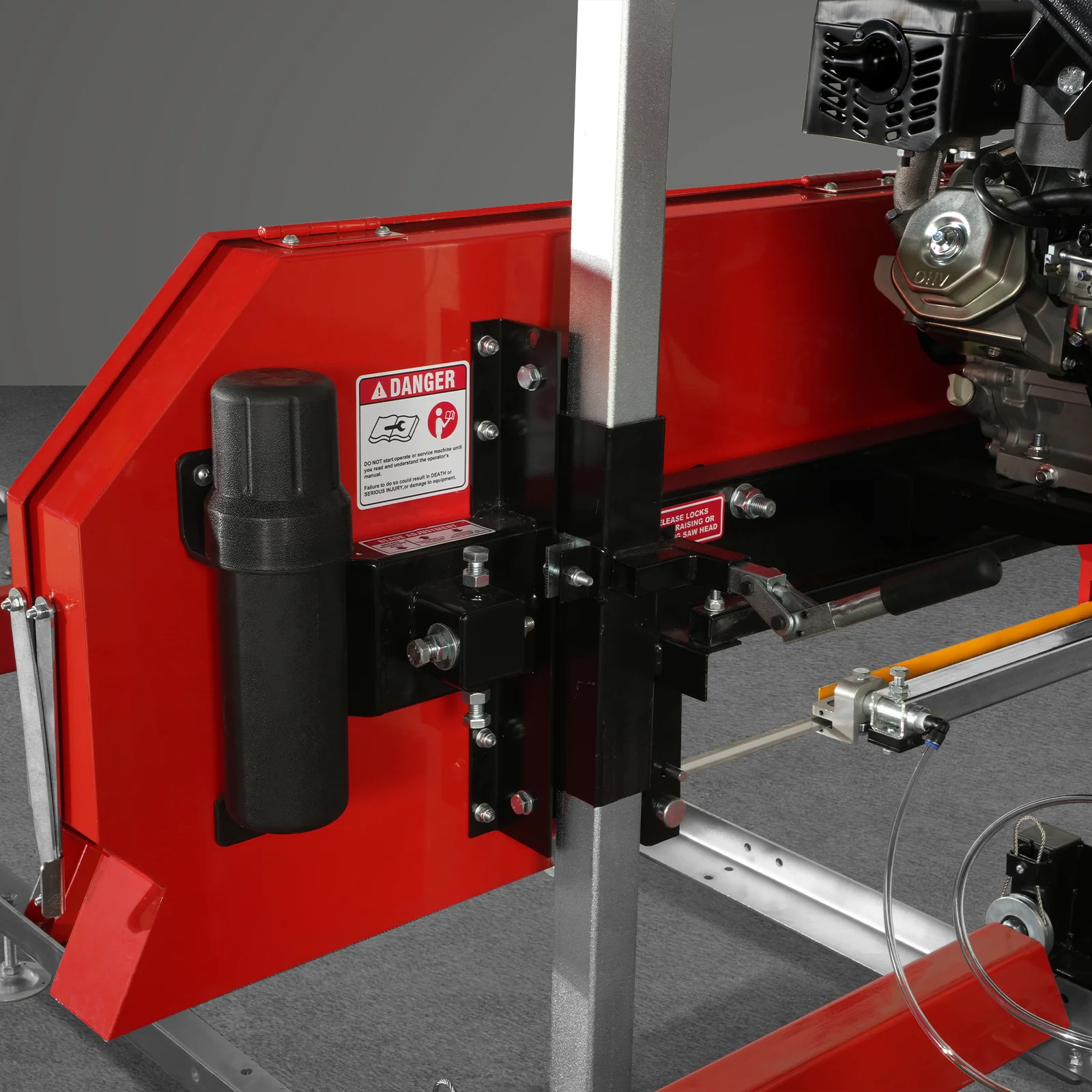32" Portable Sawmill,  459cc 15HP E-Start Gasoline Engine,  26.5" Board Width,  13' Track Length ,  SM-32 - Image 12