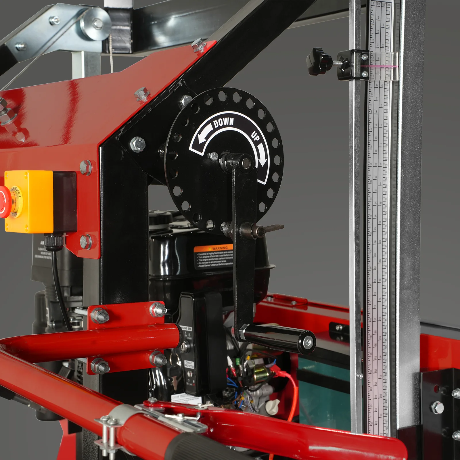 32" Portable Sawmill,  459cc 15HP E-Start Gasoline Engine,  26.5" Board Width,  13' Track Length ,  SM-32 - Image 5